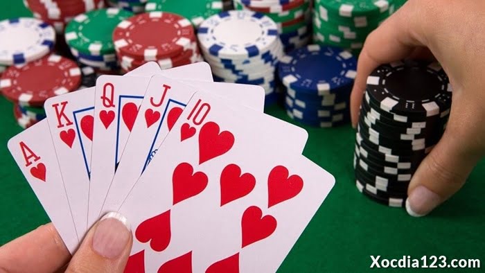 Thùng phá sảnh nào lớn nhất trong xếp hạng Poker?